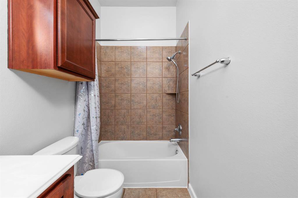 Secondary bathroom