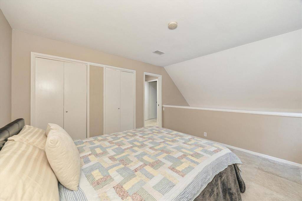 This expansive patio is the perfect place to entertain or enjoy the peace and quiet Ethans Glen offers.