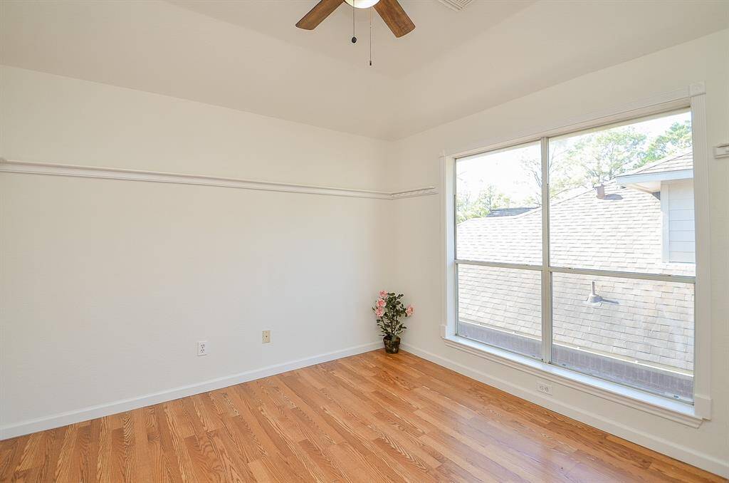 One of the 3 bedrooms upstairs