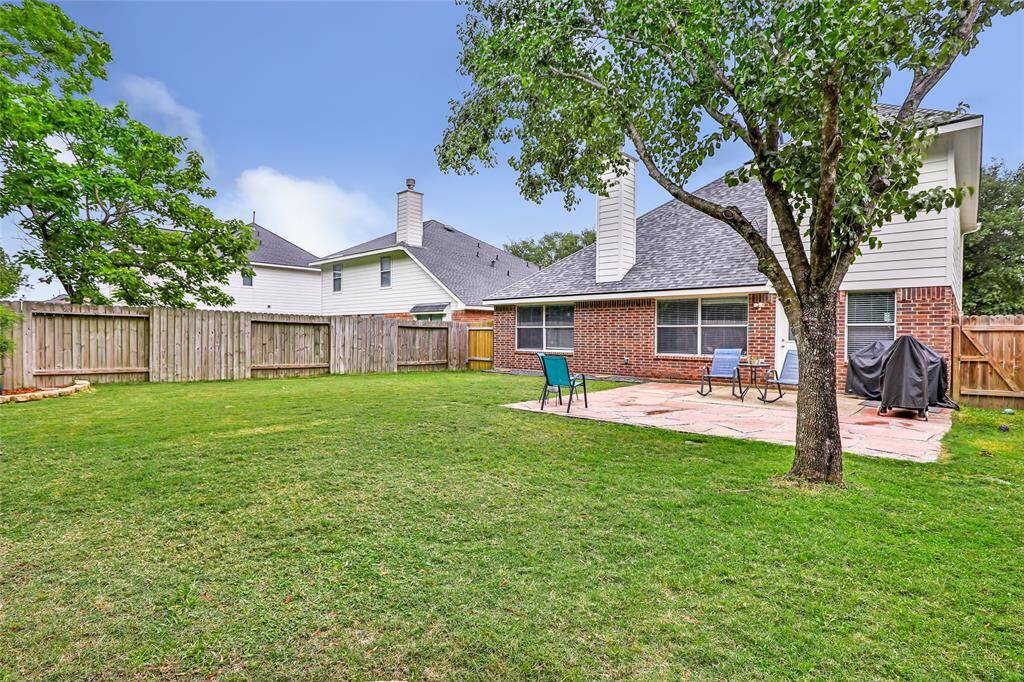 Another view of this spacious backyard