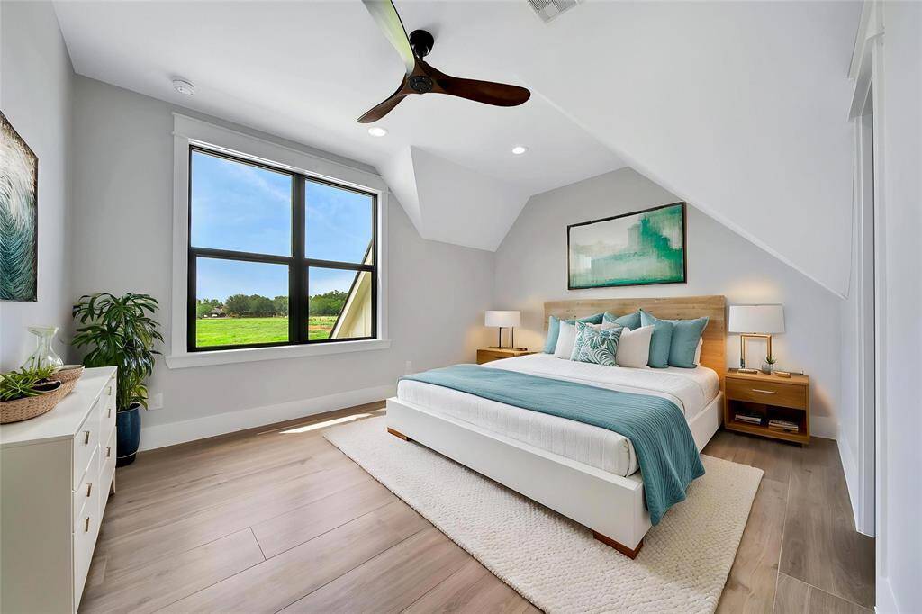 Fifth Bedroom