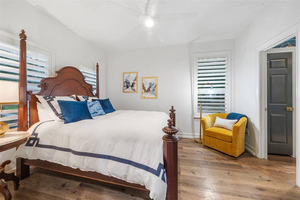 Guest bedroom located downstairs that shares the Jack& Jill Bathroom.