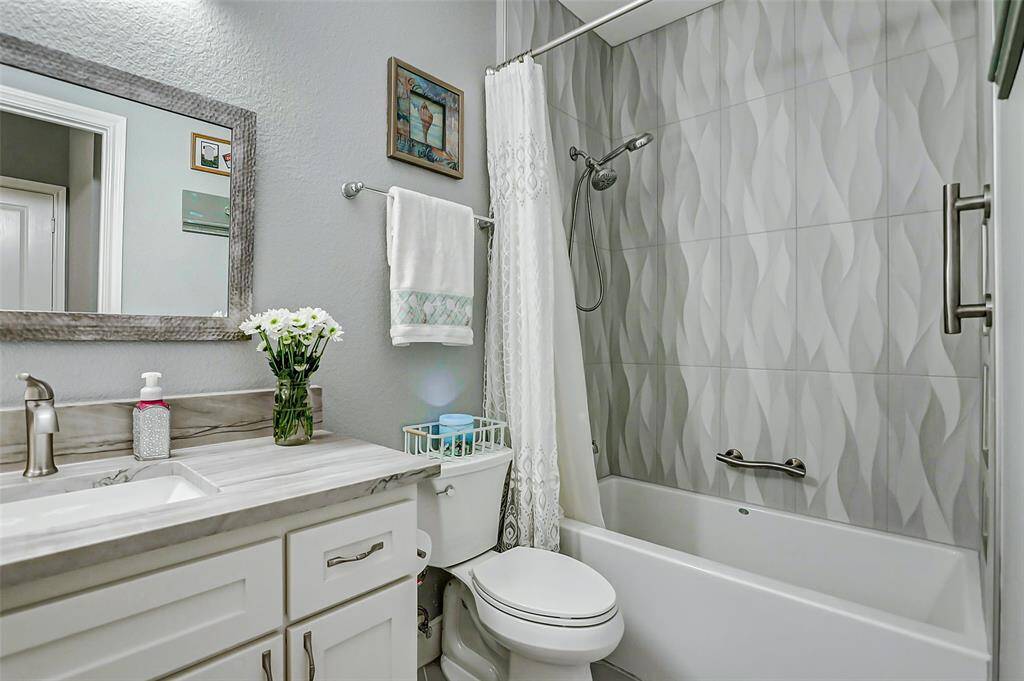 Completely remodeled secondary bathroom
