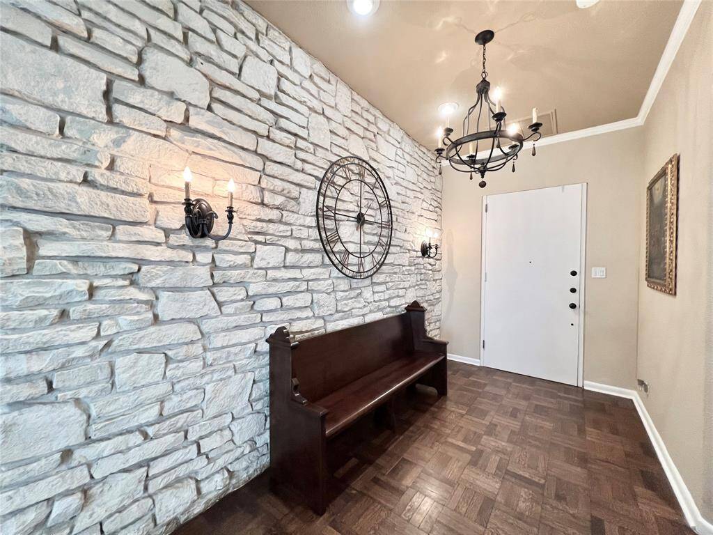 Entry, view towards front door.