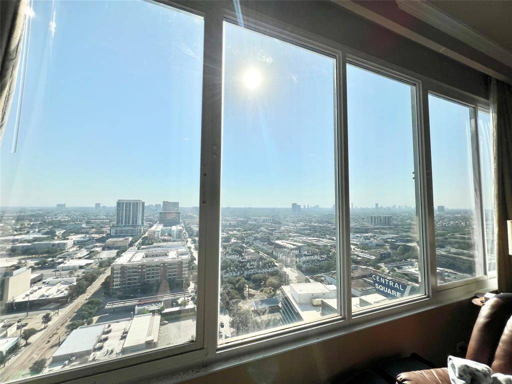 Panoramic view includes: midtown, galleria, medical center,  museum district, all the way to UH Central