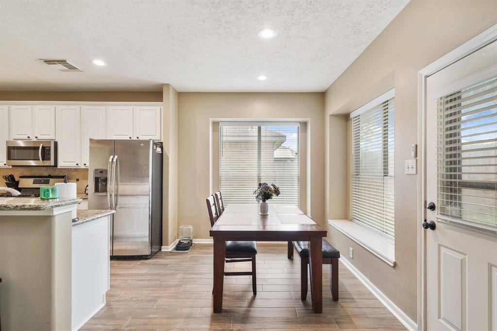Breakfast Room