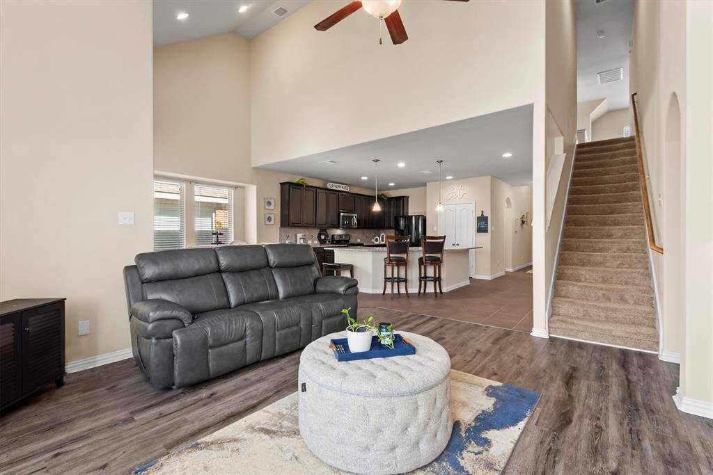 Tall ceilings makes this space feel open and large.