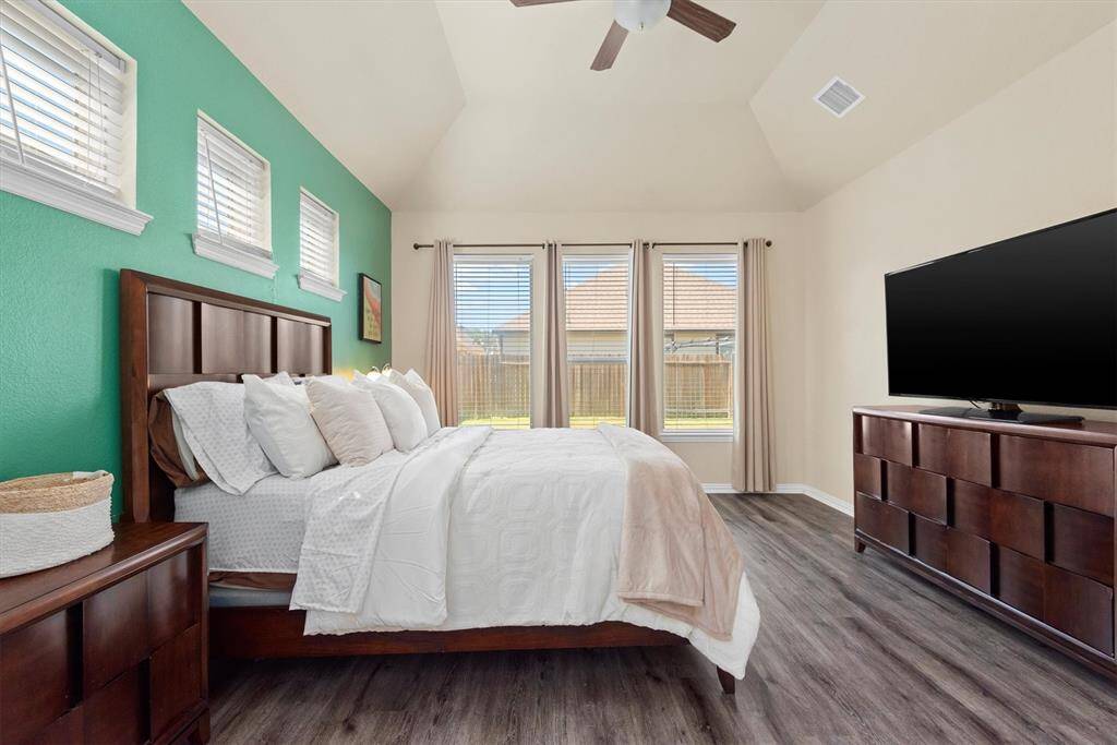 Master bedroom.