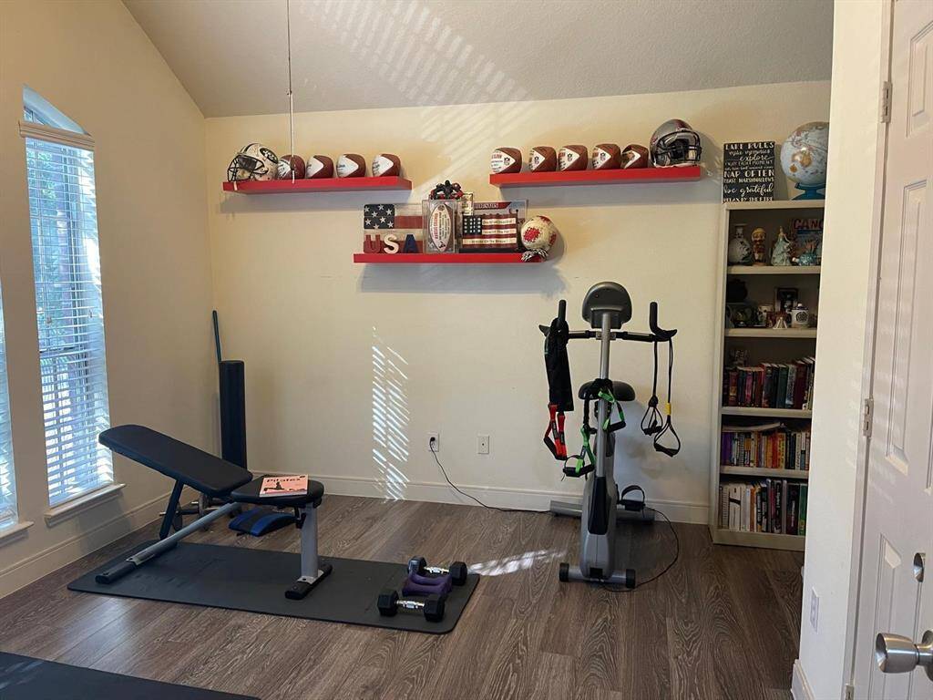 Property Image 6