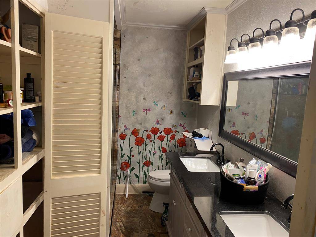 Full Bath