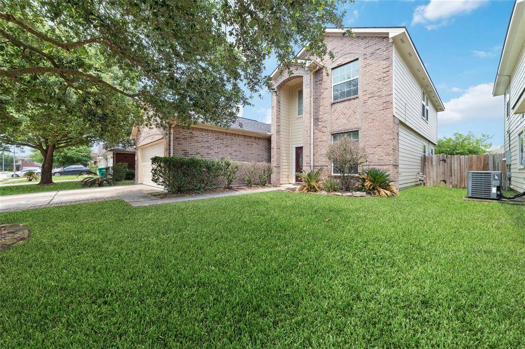 21514 Skyla Circle