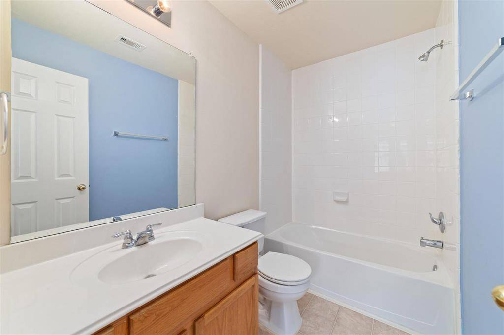 Bathroom Upstairs