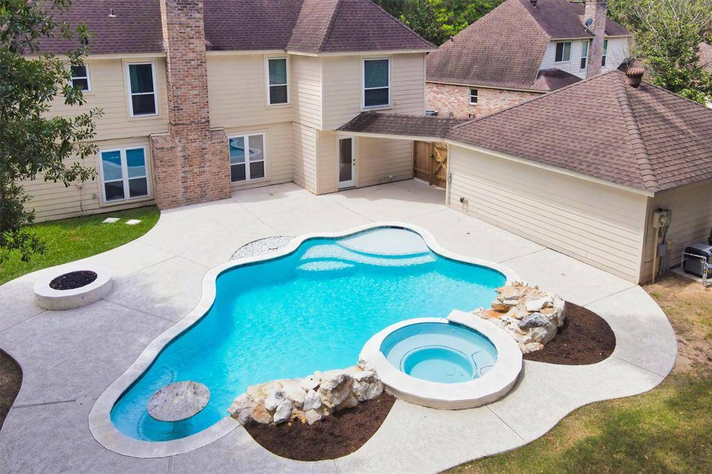 Pool added in 2022 and features a fire pit & spa!
