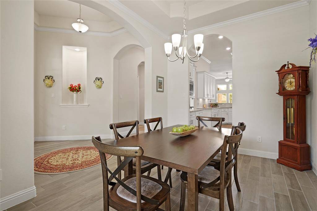 Enjoy seamless entertaining with the dining room conveniently next to the kitchen.