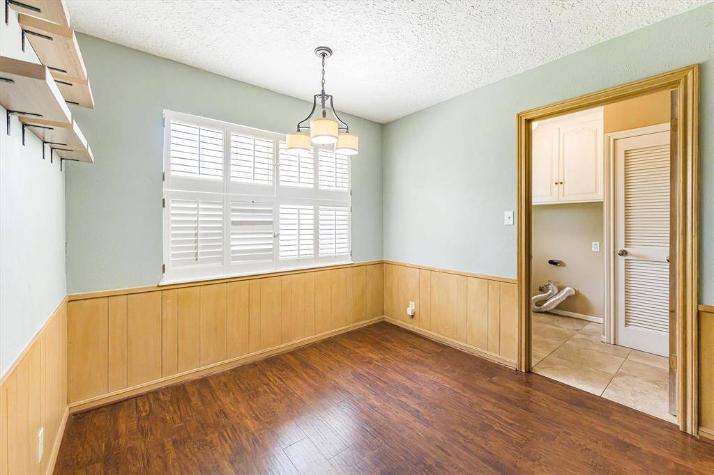 Utility room connects to the breakfast room