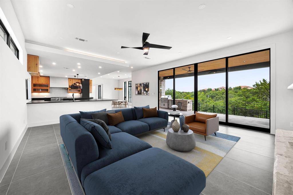 Living Room*virtually staged