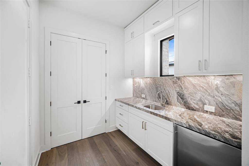 Guest Kitchenette