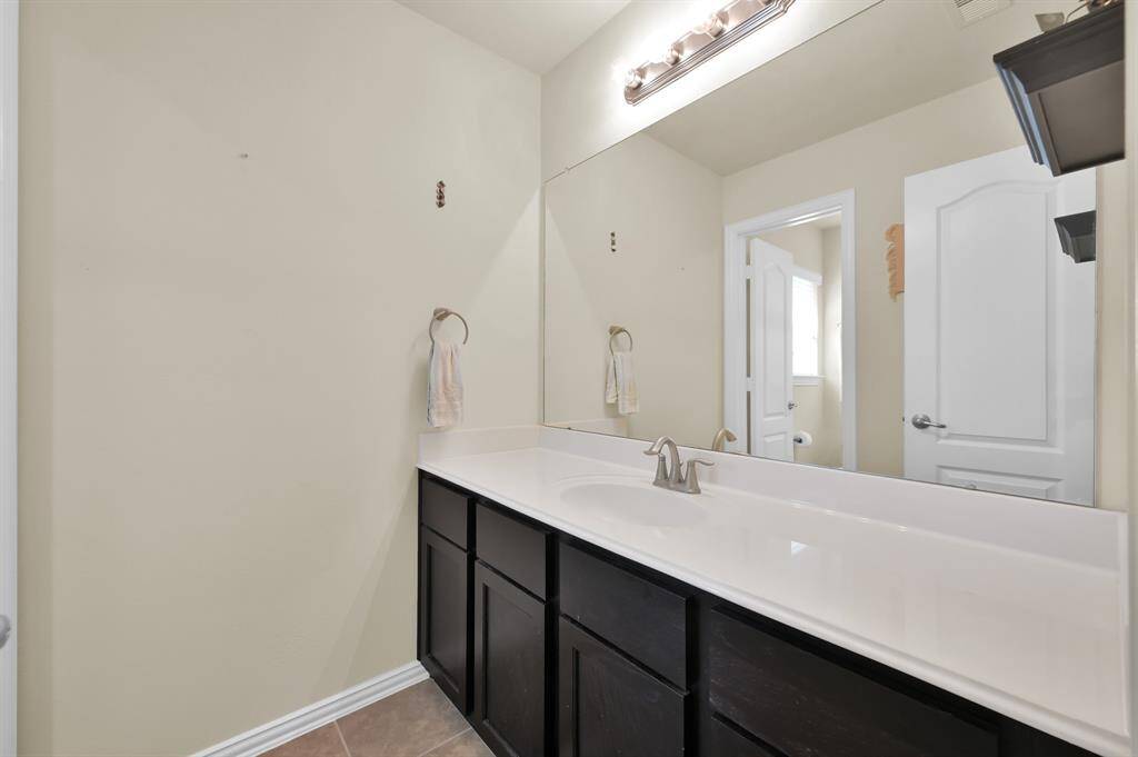 Guest bathroom