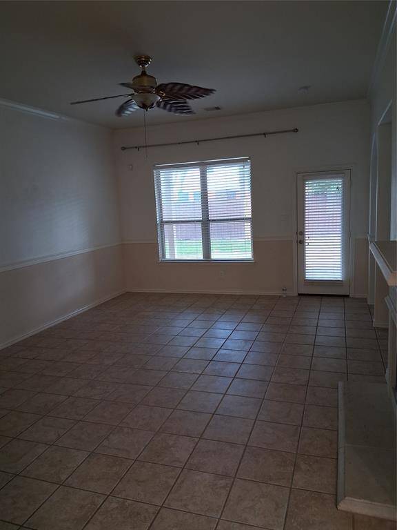 Living Room entering from the front