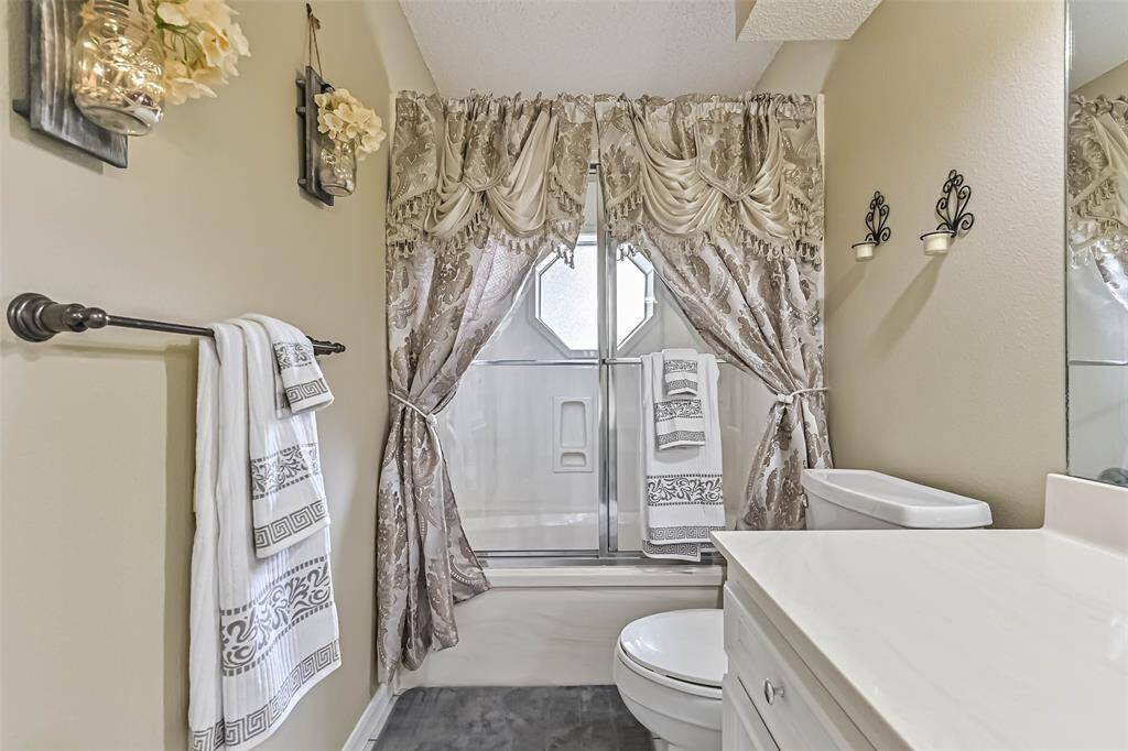 Hall Bathroom View 2