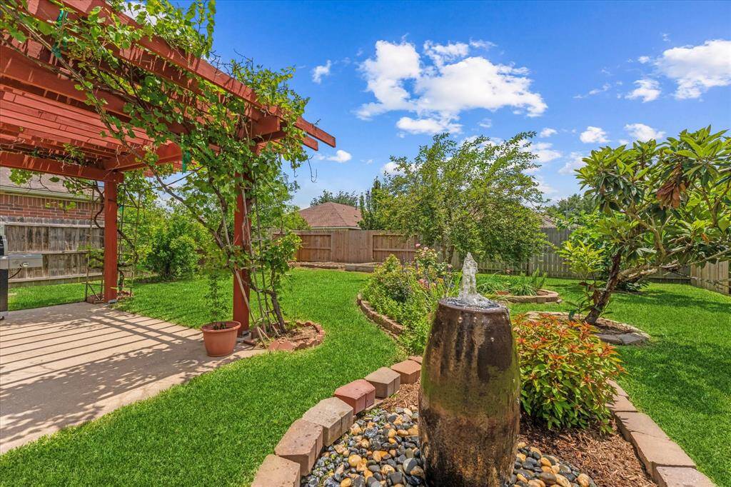 Sit on your patio & listen to the sounds of the fountain.