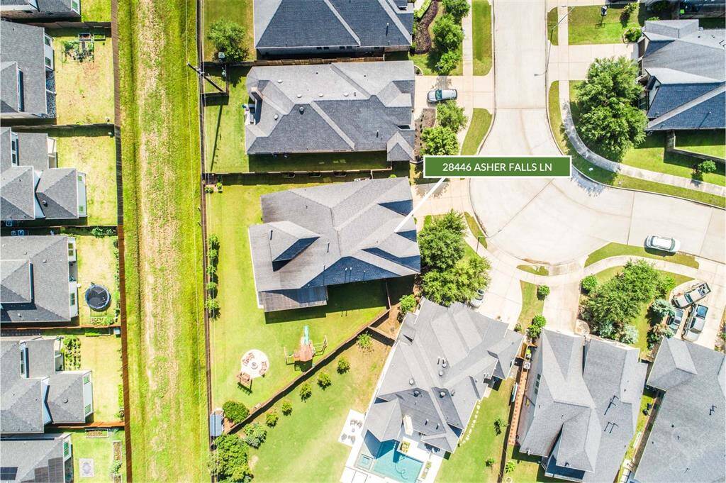 Impressive curb appeal with stone and brick façade, arched entry, and manicured landscaping welcomes you home. Exquisite luxury 2 story Perry Home offers timeless elegance & exceptional design with 4 bedrooms, 3.5 baths, and a spacious 3 car garage in CCR.