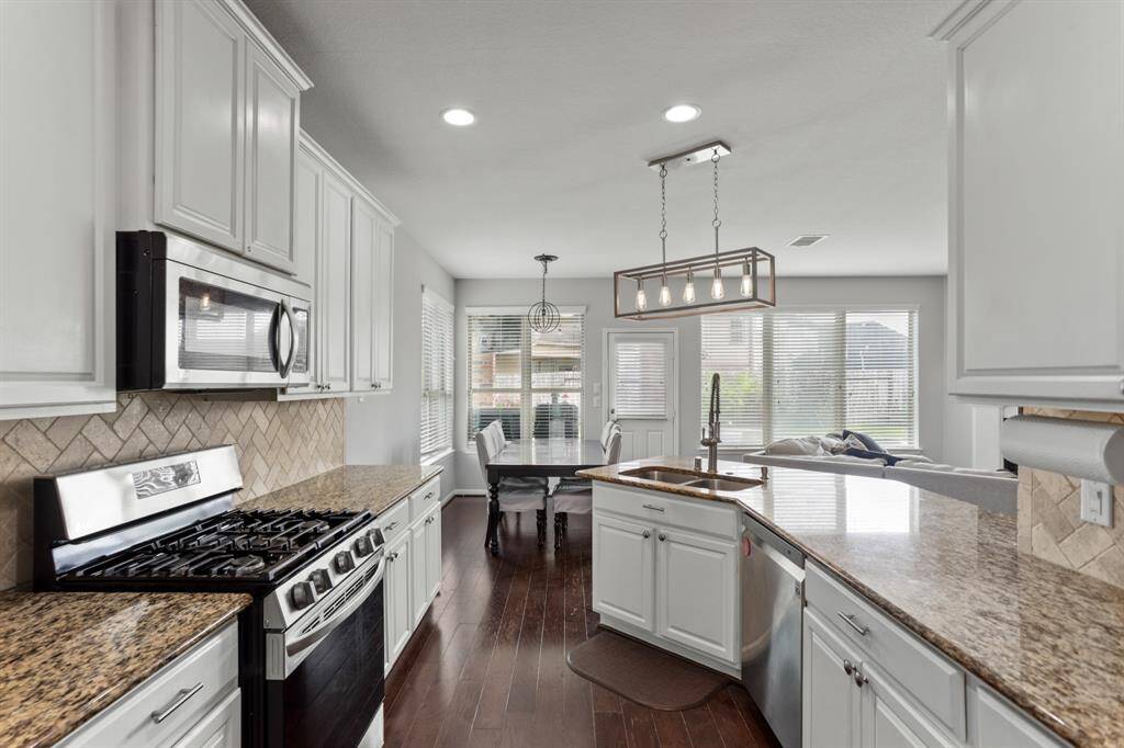 Whip up a meal for your family, friends, and guests while still being a part of all of the action!