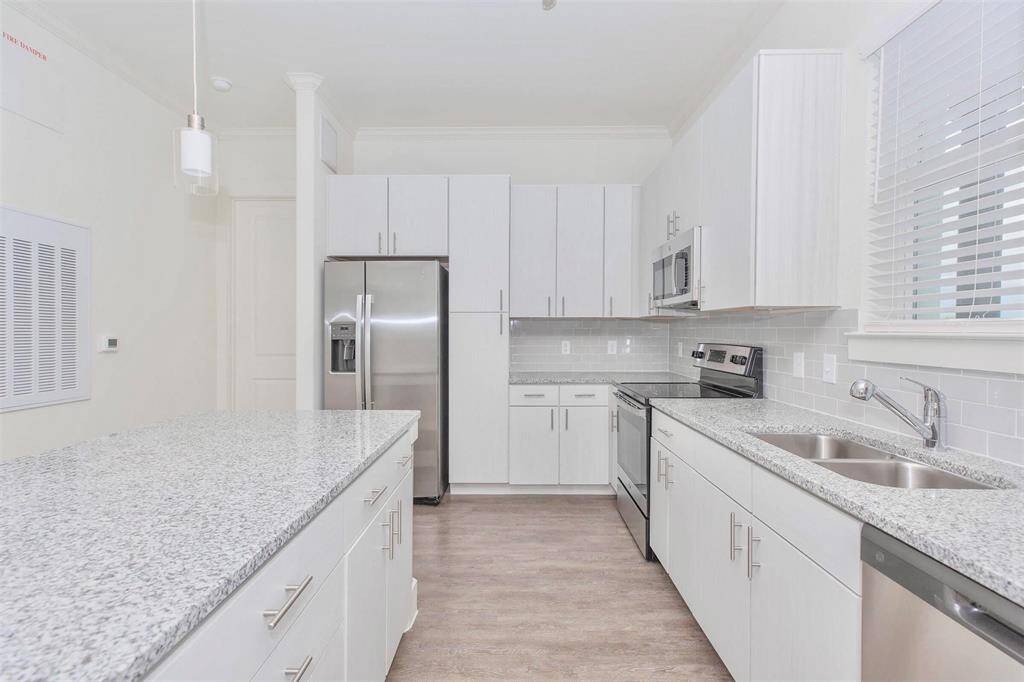 1 MONTH FREE LIMITED TIME! Luxury Living for 55+ Active Adults! 2 Bed + 2 Bath + Study!
