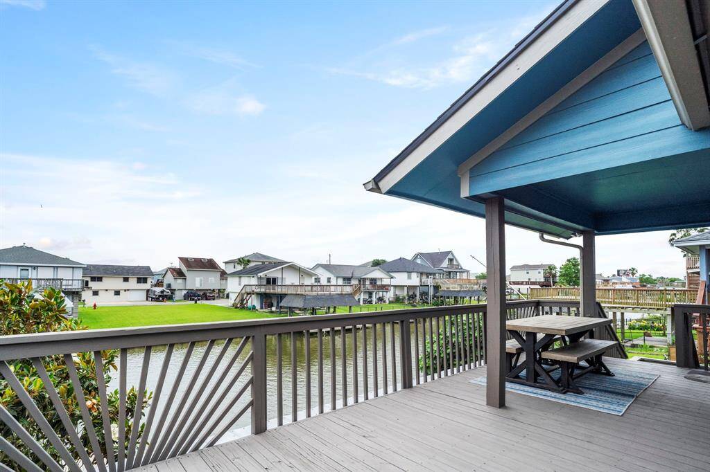Enjoy the serene view from your own private deck, perfectly situated to overlook the peaceful canal—ideal for relaxing, entertaining, or simply taking in the natural beauty around you.