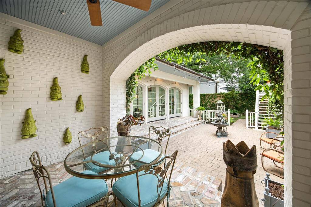 Enjoy outdoor dining on the covered porch—perfect for al fresco evenings.