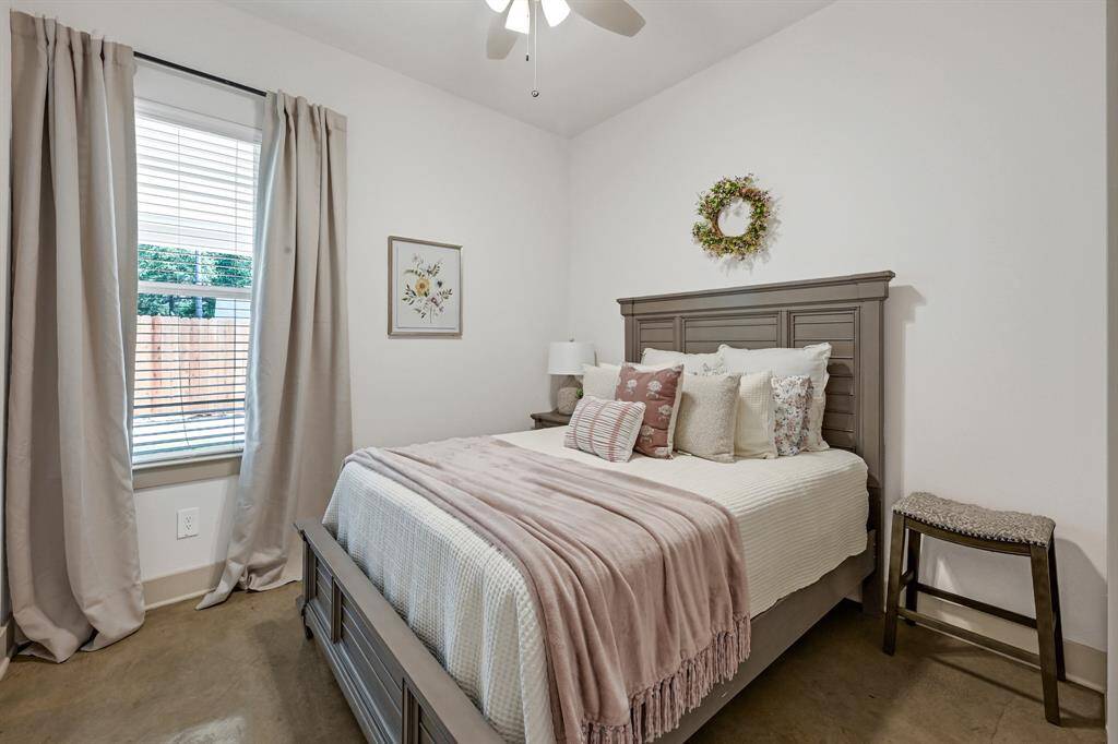 Secondary bedroom!Model Home.