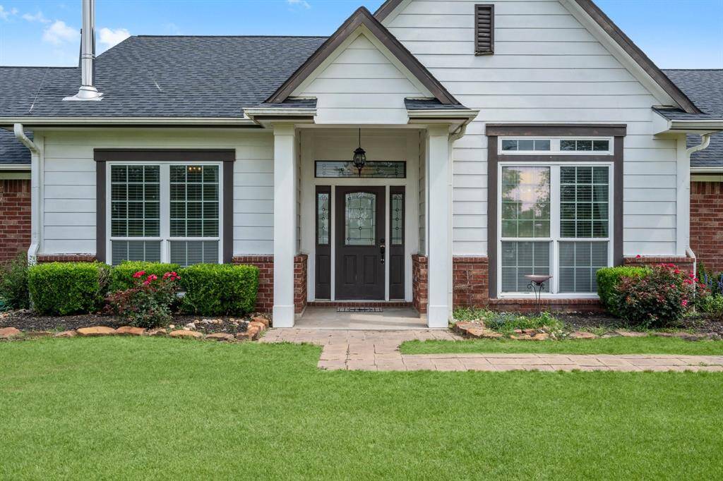 Welcome to this charming home.