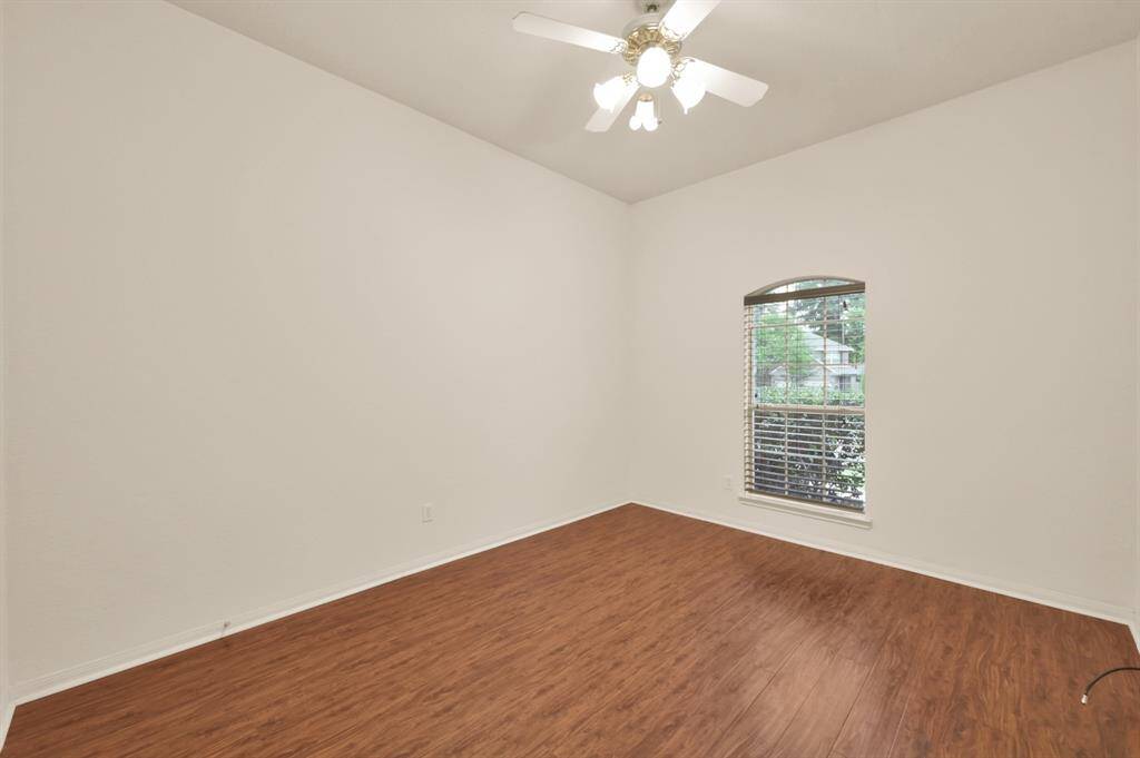 Study or 4th bedroom.