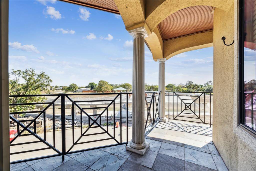 Great vistas from your wrap-around balcony in addition to your private patio