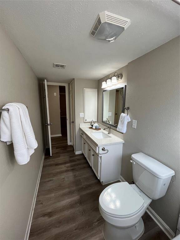 Secondary hall bath