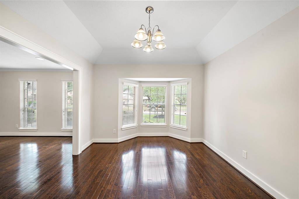 Dining room right off kitchen