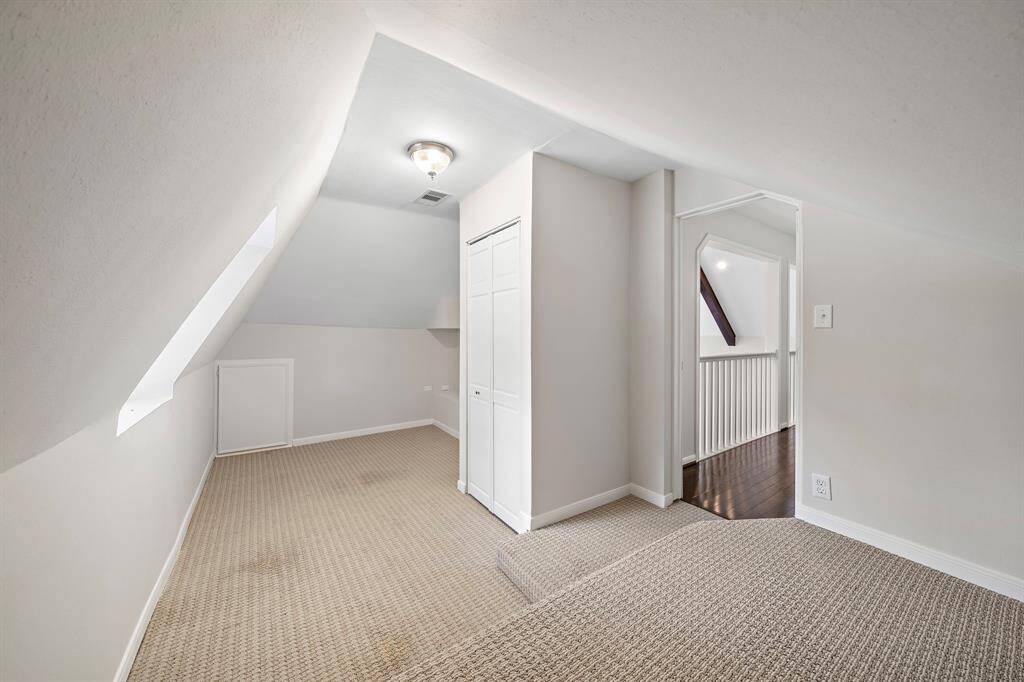 Bonus Room