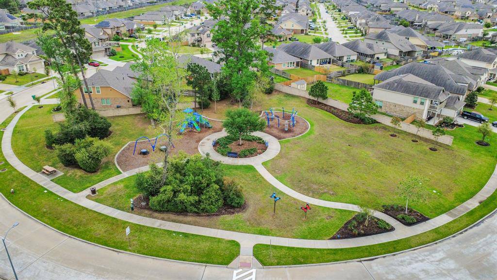 Neighborhood pocket parks are located throughout the community. You will also have access to TWO amenity centers which includes pools, splash pads, parks, green fields, gym, basketball court, tennis court, and a club house!