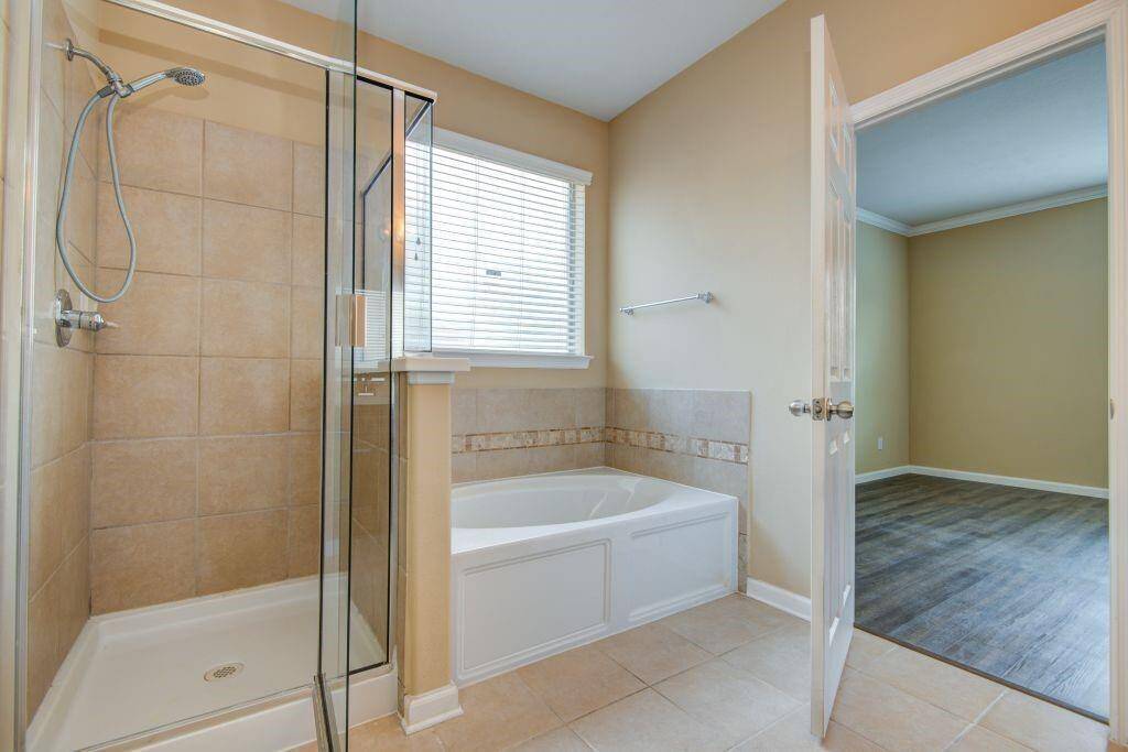 Stand-in shower and tub in Primary bath
