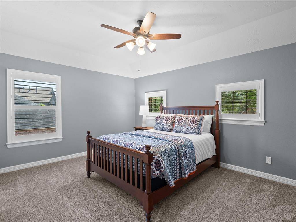 Bedroom 2 - upstairs - connects to a Jack & Jill bathroom
