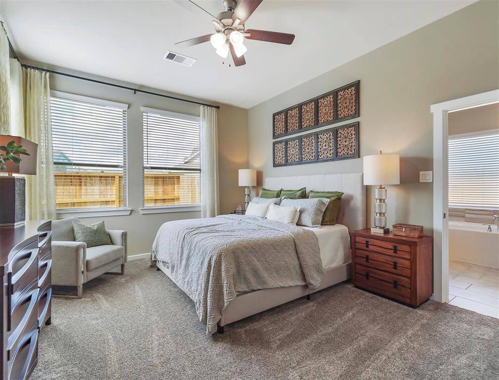 Photos are REPRESENTATIVE of home and are NOT of the actual property. Selections and finishes will vary.