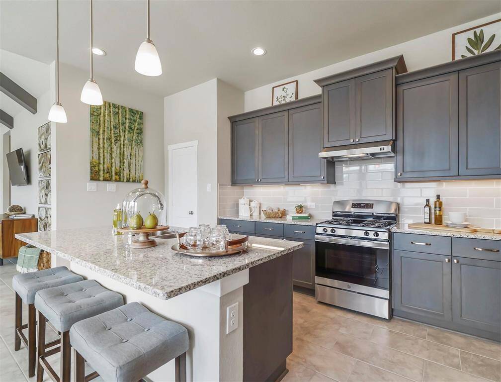 Photos are REPRESENTATIVE of home and are NOT of the actual property. Selections and finishes will vary.