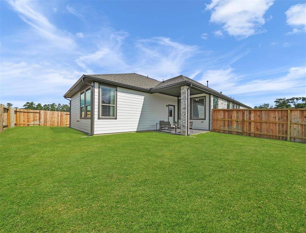 Photos are REPRESENTATIVE of home and are NOT of the actual property. Selections and finishes will vary.