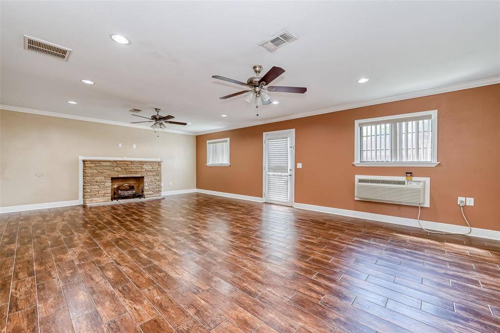 Second living area with aa fireplace