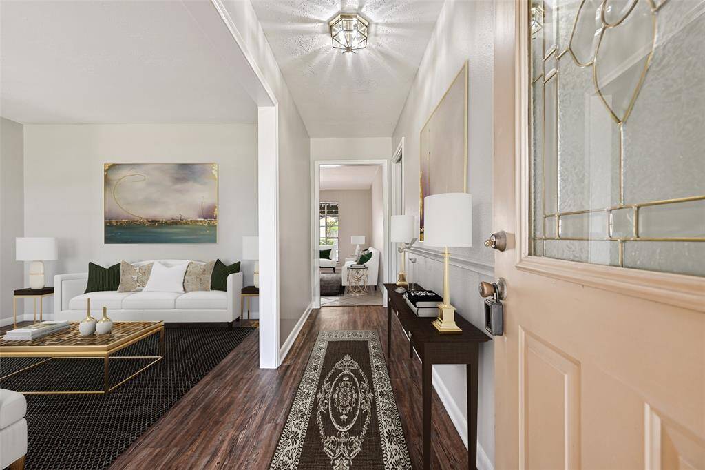 Welcoming galley entry ~