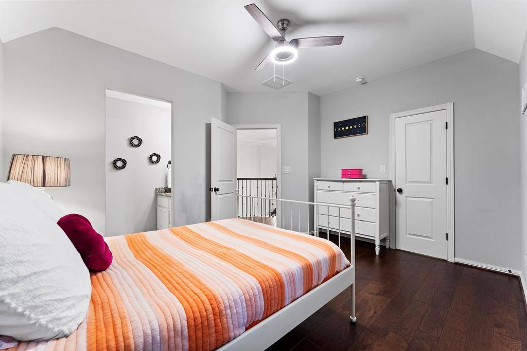Secondary bedroom upstairs
