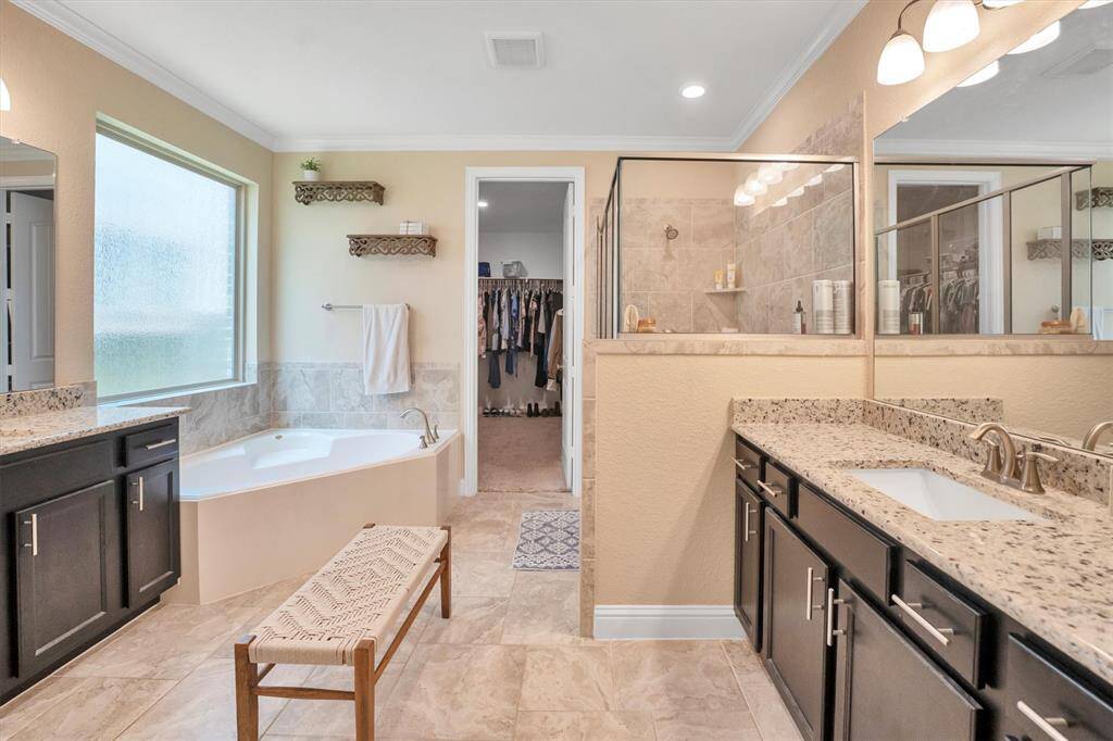 Primary bath.