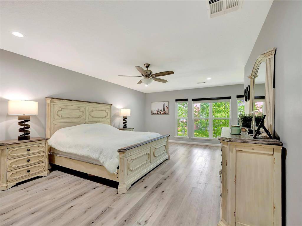 Oversized Primary bedroom with extra sitting area