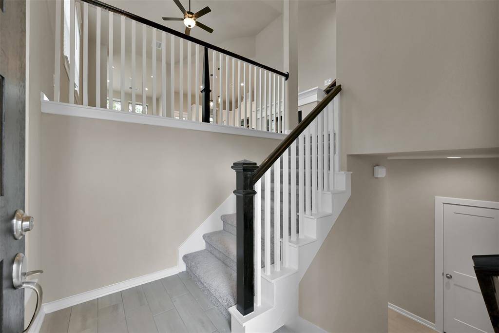 Lovely split plan with Primary Bedroom up