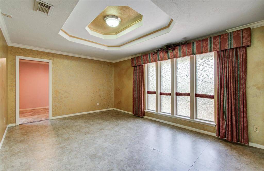 Formal Living